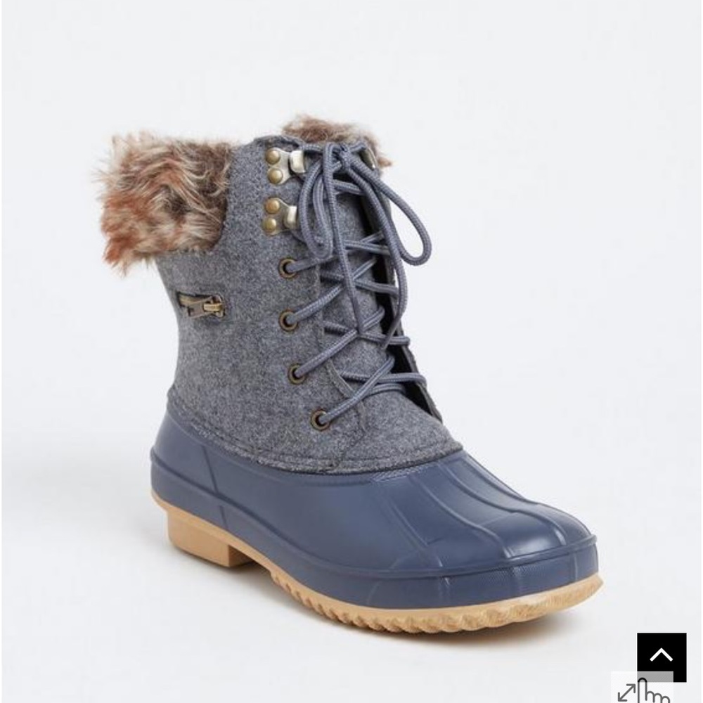 Torrid Heather Grey Faux Fur Cold-Weather Bootie (WW)